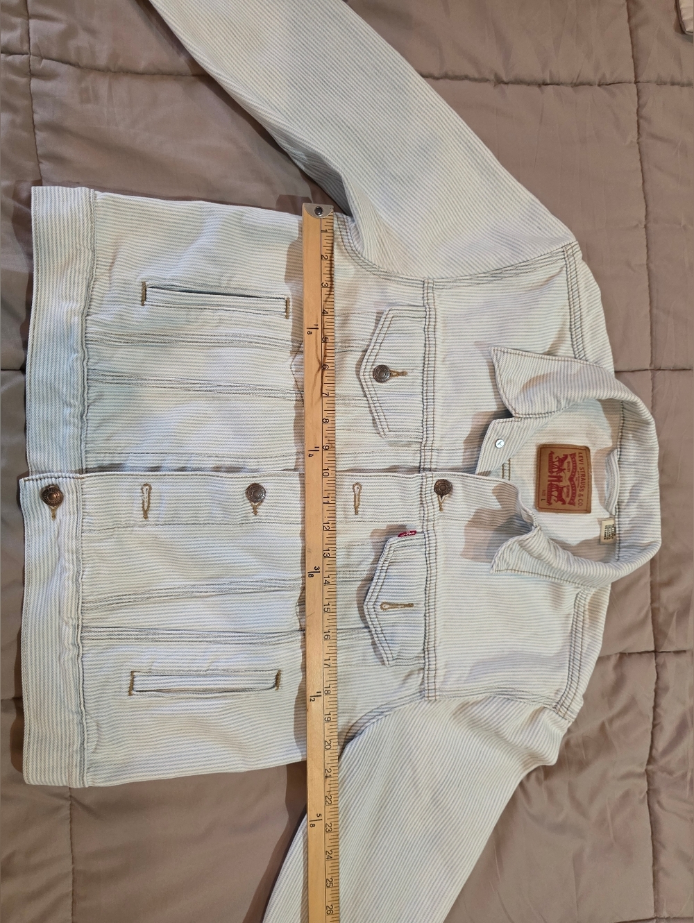 Levi's Women's Light Blue Stripes Trucker Jacket Size Large
